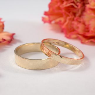 2016-02-11 hammered gold rings in white red and yellow 073