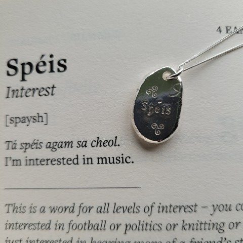 Spéis (Small)